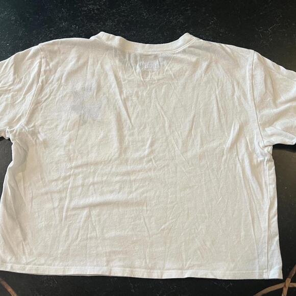 White Hollister ButterflyPocket Tee. Size Small - Picture 2 of 4